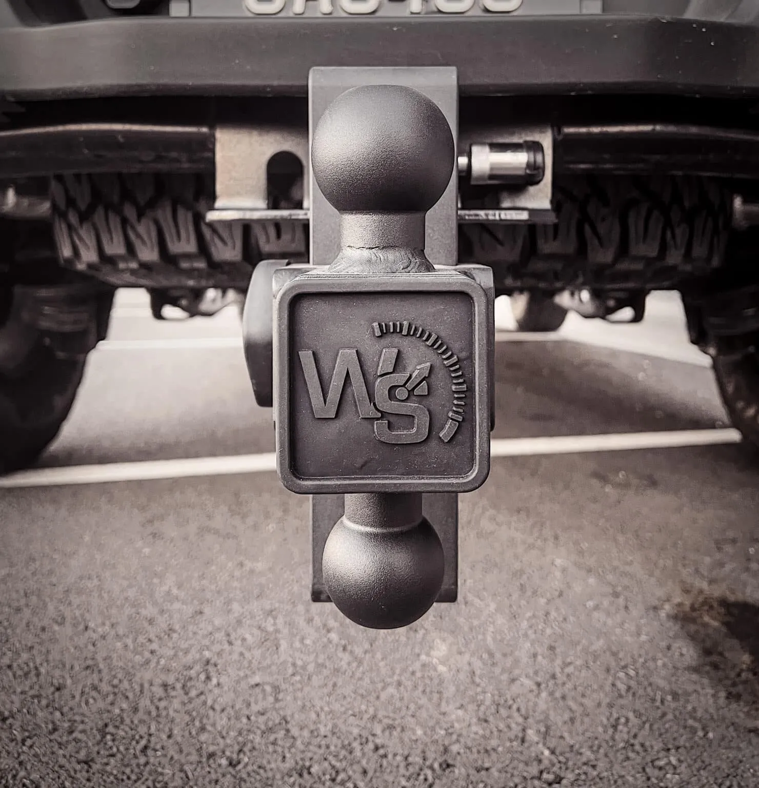 Factory Seconds Steel 180 PRO Adjustable Hitch