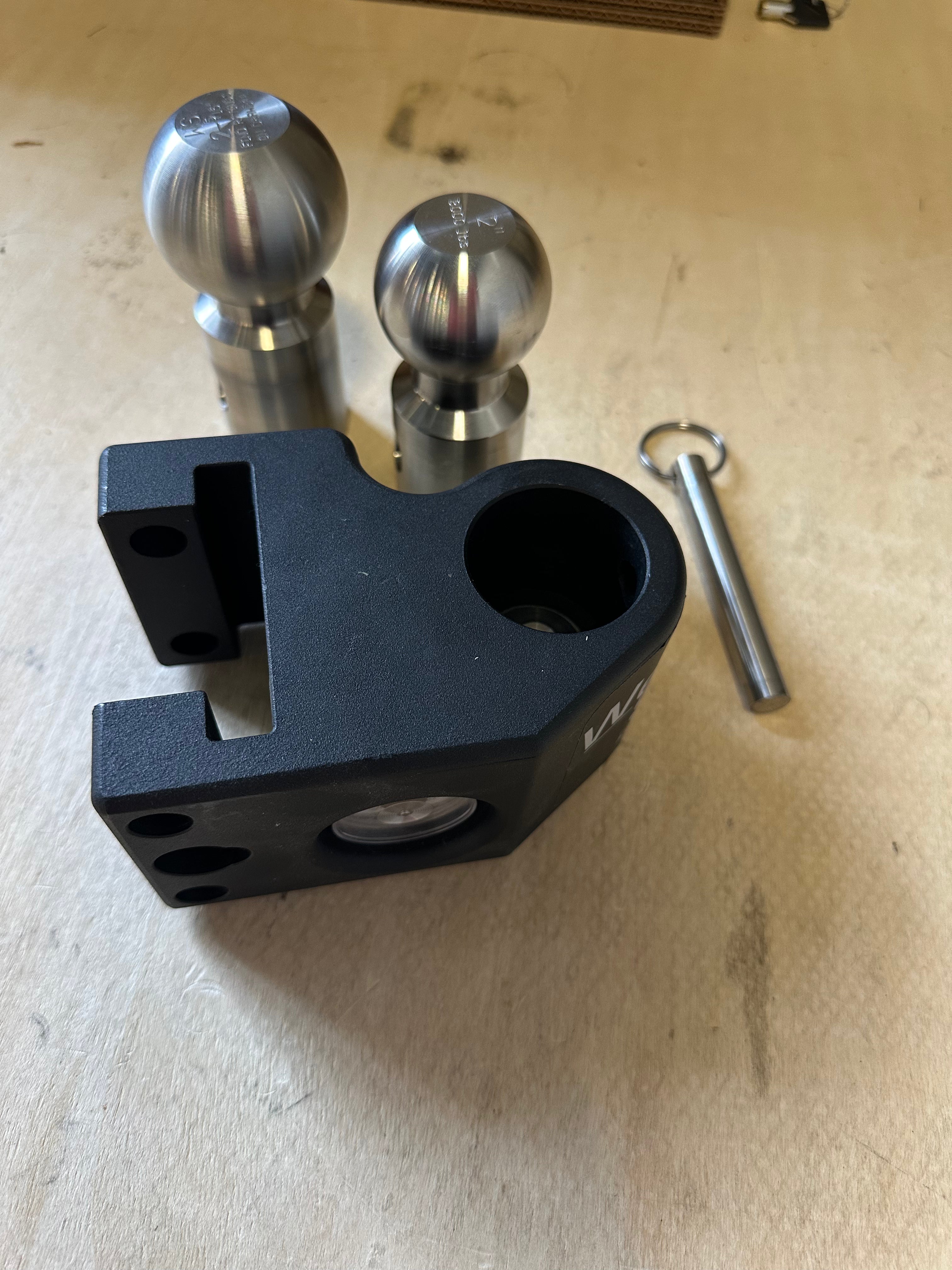Factory Seconds Steet V1 Slider with Ball Pin and Tow Balls